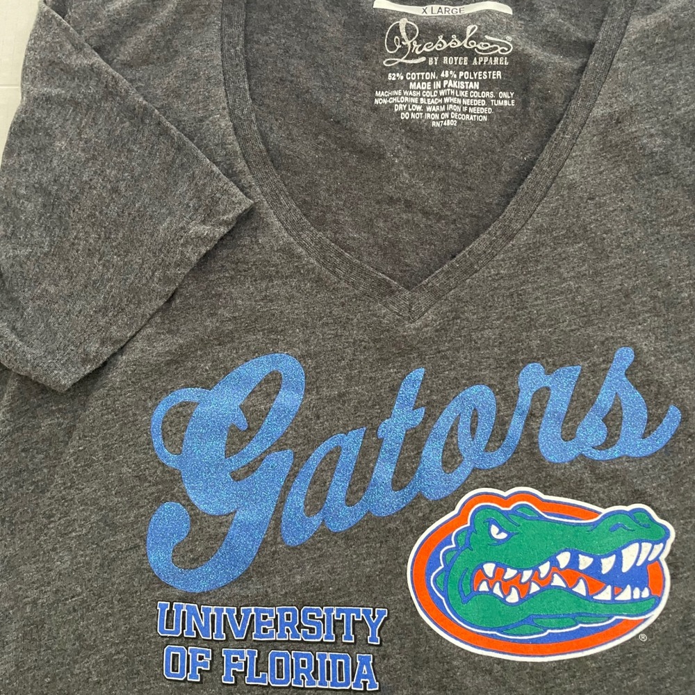 University of Florida Gators‎ T Shirt Womens XLarge Pressbox V Neck Gray